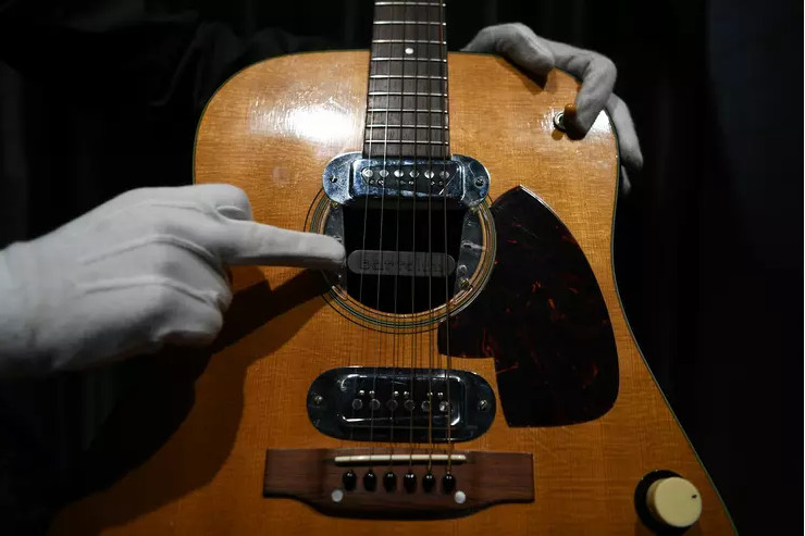 Most expensive acoustic guitar ever sold deals