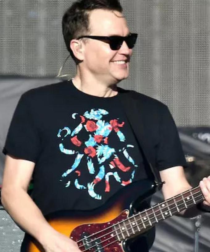 Mark Hoppus Shares Throwback Pic That Reveals Peculiar ...