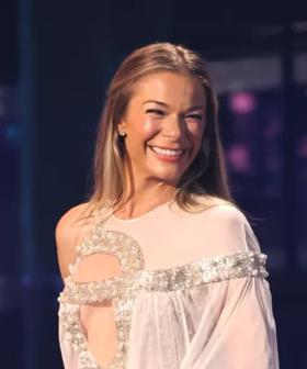 LeAnn Rimes Performs An Iconic Song Decades Apart & It Will Give You Chills